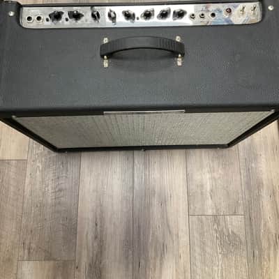 Fender Hot Rod DeVille 212 3-Channel 60-Watt 2x12" Guitar Combo 1996 - 2001 - Black image 12