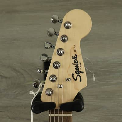 Squier Mini Stratocaster with Laurel Fretboard Black image 3