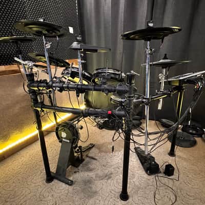 Alesis DM10 Studio Mesh kit - Expanded setup incl
