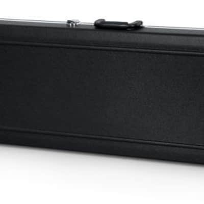 Gator Deluxe Molded Case for Electric Guitars GC-ELECTRIC-A image 4