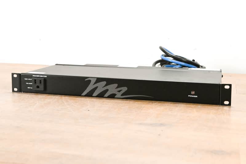 Middle Atlantic PD-915R-PL 9-Outlet Rackmount Power Distribution Unit CG013XT image 1