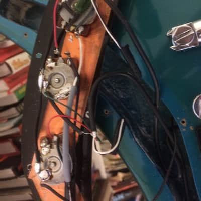 Guild X-79 Skyhawk 1981 Metallic Green w OHSC pretty nice image 7