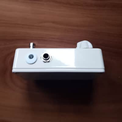 K Pedals Rangemaster Clone 2020 - Cream image 3