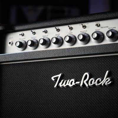 Two Rock Classic Reverb Signature 100 Watt W/ 2X12 Cabinet image 4