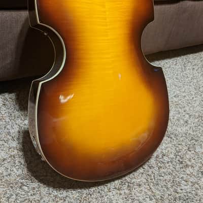 Hofner B-Bass Hi-Series - Sunburst image 8