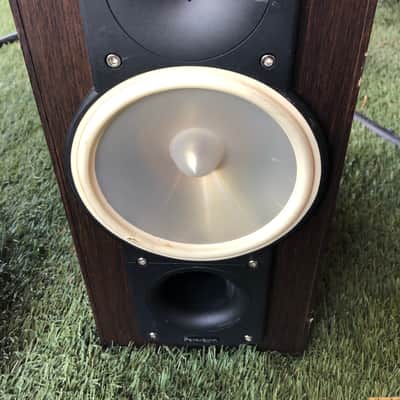 Paradigm Titan Monitor v.6 Bookshelf Speakers image 5