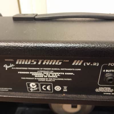 Fender Mustang III V.2 100-Watt 1x12" Modeling Guitar Combo 2013 - 2016 image 8