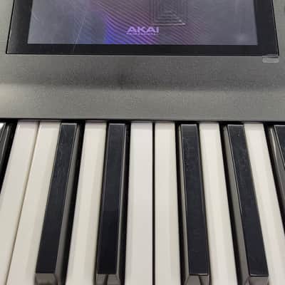 Akai MPC Key 61 Standalone Workstation Synthesizer 2022 - Present - Black image 12