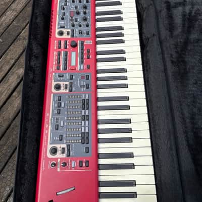 Nord Stage 2 HA88 Hammer Action 88-Key Digital Piano 2011 - 2014 - Red image 7