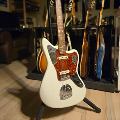 Fender Jaguar 1962 - 1965 - White Refin image 1