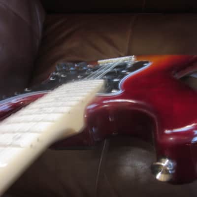 Amati H-Series Electric Guitar 20STHG - Cherry Sunburst w/ Gig Bag image 3