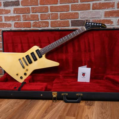 Gibson Explorer III Alpine White 1984 w/Hard Shell Case image 2