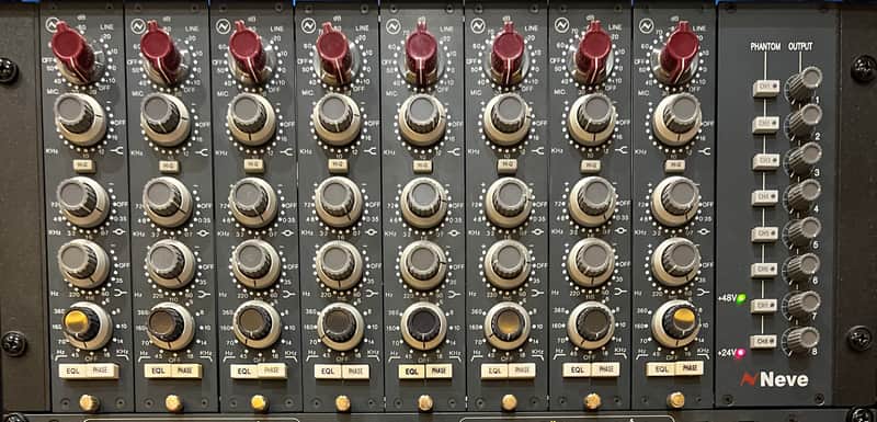 NEVE 1084 Full Rack - 8 Modules with 5U NEVE Rack image 1