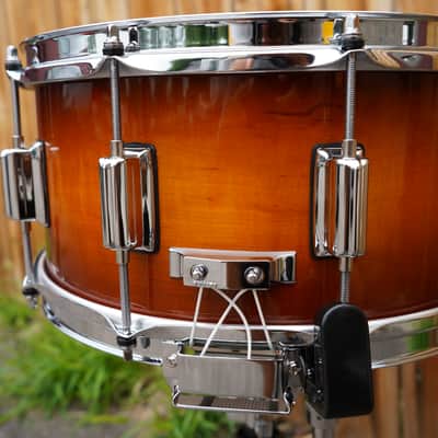 Rogers Custom Dyna-Sonic D2945 | Tobacco Burst Gloss | 6.5″ x 14″ Snare Drum (Limited Edition) image 9