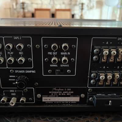 Accuphase E-202 - Serviced and Cleaned image 8