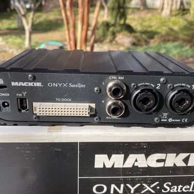 Mackie Onyx Satellite FireWire Audio Interface with Base Station 2006 - 2009 - Dark Gray image 5