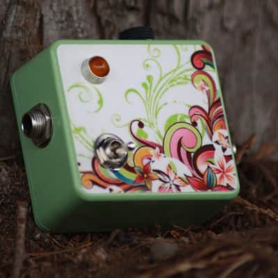 Millipede FX - Mini Buffer - Guitar Switch Pedal - 'Pistachio Sundae' - 2014 image 3