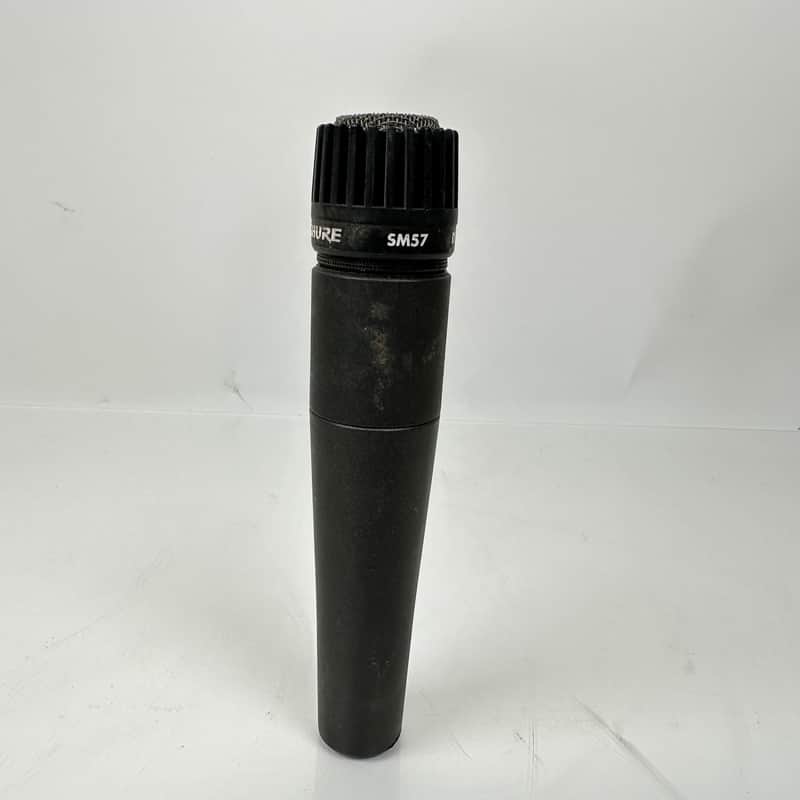 (Authentic) Shure SM57 Cardioid Dynamic Instrument Microphone image 1