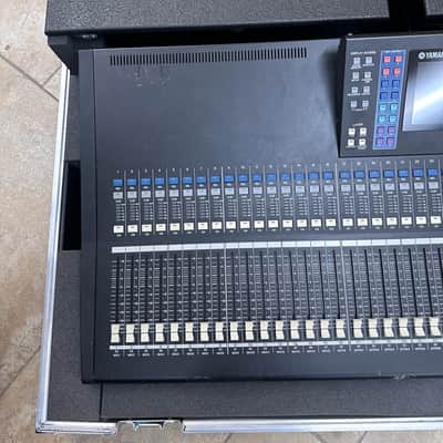 Yamaha LS9-32 32-Input Digital Mixing Console in Calzone Roadcase w/Wheels #7308 image 4