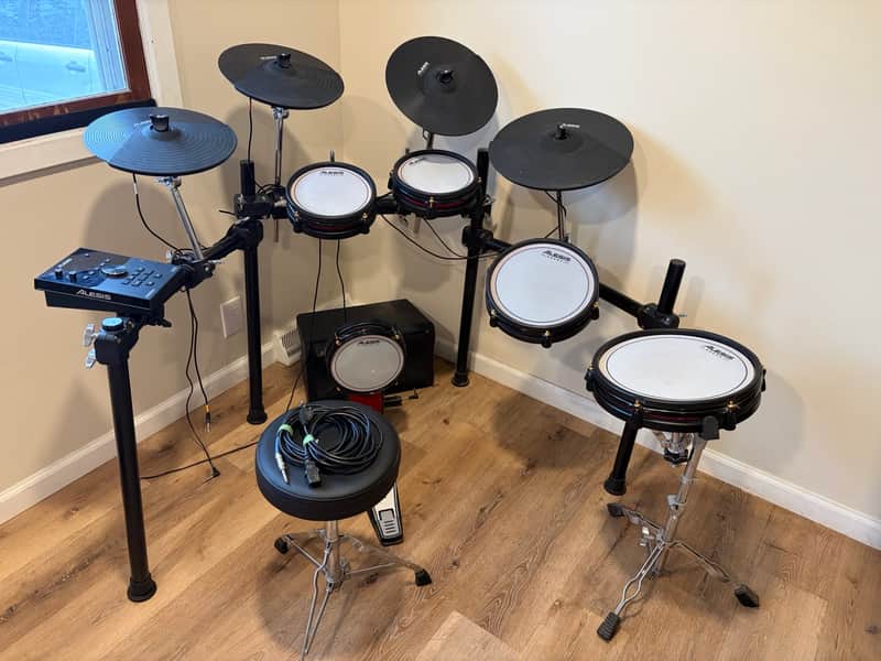 BARELY Used Crimson II Kit Electronic Drum Set + Amp image 1