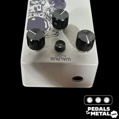 Walrus Audio Voyager Preamp/Overdrive Limited Edition - Astronaut 2016 - Grey Sparkle Texture / Astronaut X13236 image 3