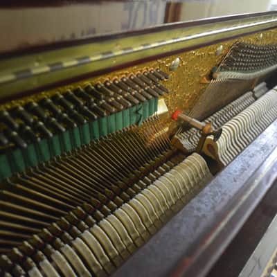 P Welce Walce Uprigh Piano Used image 4
