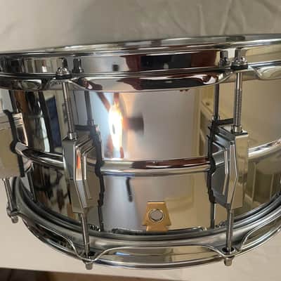 Ludwig LM402 Supraphonic 6.5x14" 10-Lug Aluminum Snare Drum 1985 - Present - Chrome-Plated image 4