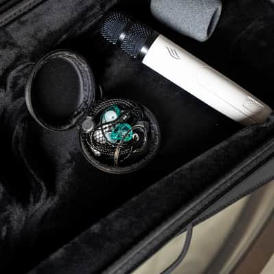 Enya NEX-G - White W/ Microphone image 6