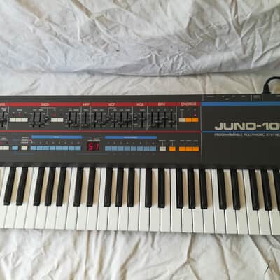 Roland Juno-106 61-Key Programmable Polyphonic Synthesizer 1984 - 1985 - Black image 5