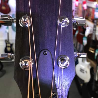 Taylor 110e Acoustic-Electric Solid Sitka Spruce Top, Layered Walnut Back and Sides with Gigbag image 7