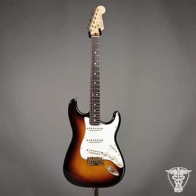 1989-1990 Fender American Stratocaster - 7.17 LBS image 3
