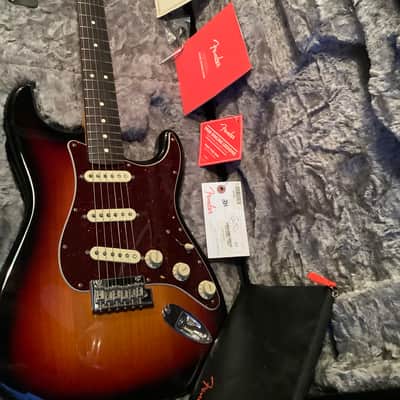Fender American Professional II Stratocaster with Rosewood Fretboard 2023 - Present - Anniversary 2-Color Sunburst