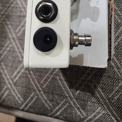 Old Blood Noise Endeavors EQ + Buffer 2017 - White image 4
