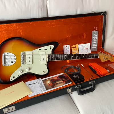 Fender American Vintage '65 Jazzmaster 2013 - 3-Color Sunburst image 13