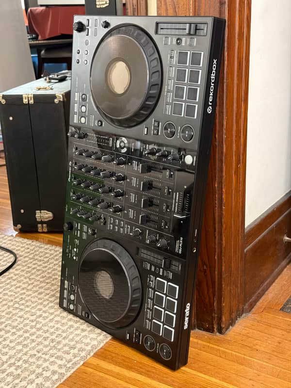 Pioneer DDJ-FLX10 4-Channel DJ Controller 2023 - Present - Black image 1