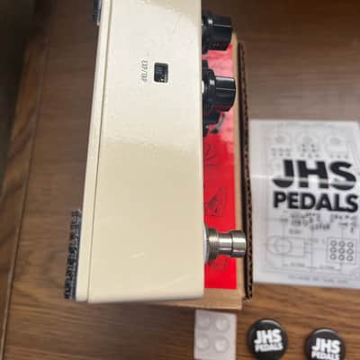 JHS Kodiak Tremolo 2018 - Present - Tan image 5