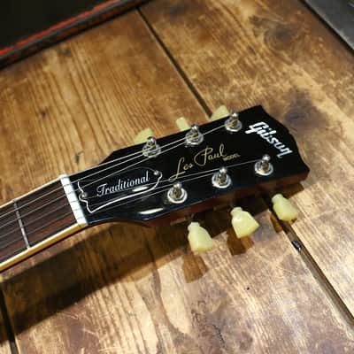 Gibson Les Paul Traditional 2008 - 2012 - Light Burst image 13