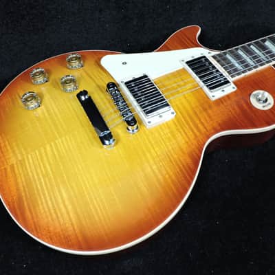 Gibson Les Paul Traditional. Left Handed. 2012 Light Burst image 2