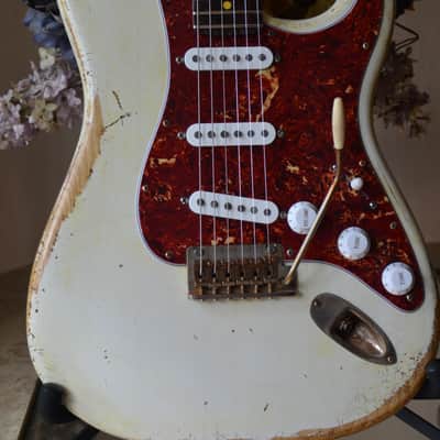Fender Stratocaster White Heavy Relic Rosewood Custom Shop 69's image 18