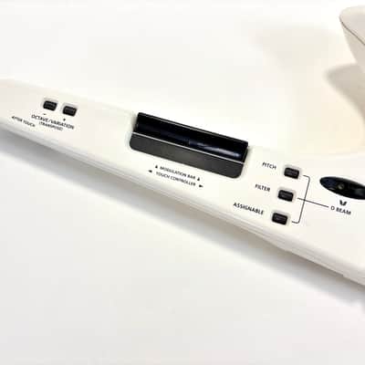 Roland AX-Synth 49-Key Shoulder Synthesizer White image 8