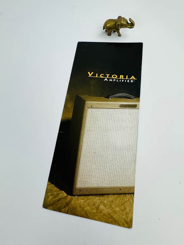 Victoria Amplifier Foldout Brochure – 2003 image 1