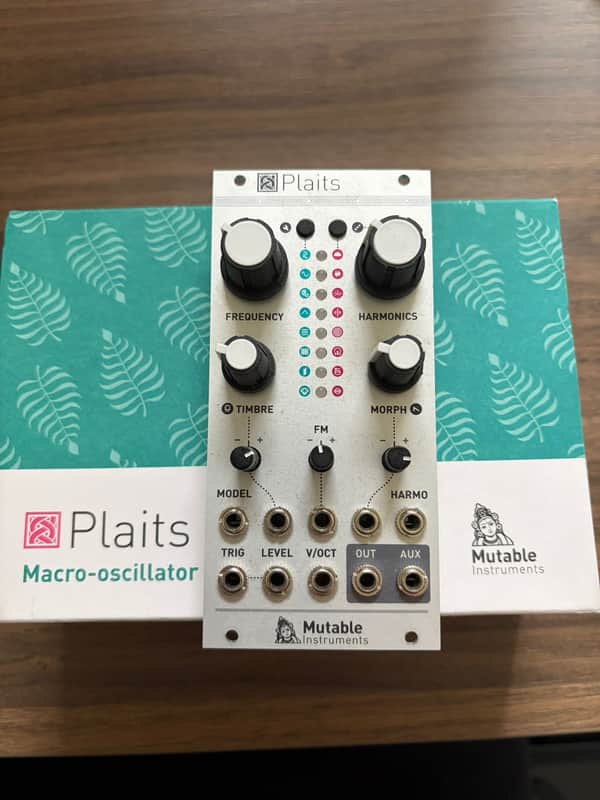Mutable Instruments Plaits