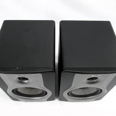 PAIR of M-Audio BX5 Carbon 5" Powered Studio Monitor Speakers image 5