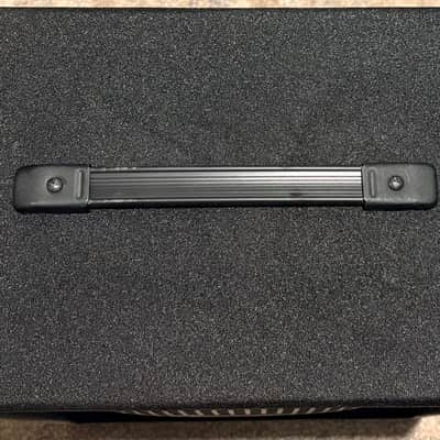 Henriksen Jazz Amp w/112 Cabinet 2006 - Black and Blue image 4