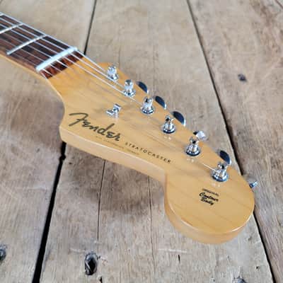 Fender Vintera Stratocaster 60's Mod 2020 w/ Gig Bag - Olympic White image 7