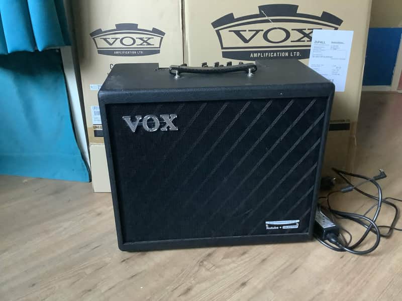 Vox Cambridge50 50-Watt 1x12" Digital Modeling Guitar Combo 2019 - Present - Black image 1