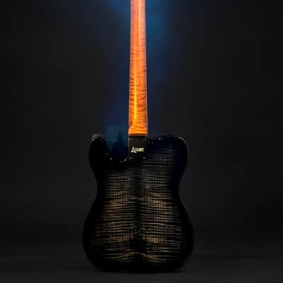 Luxars SG27 New - Flamed Maple Top Black Tele image 2