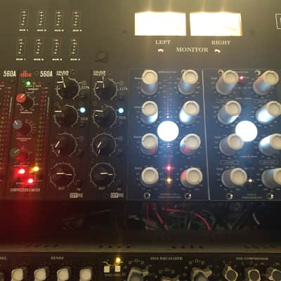 API Mixer (3x 8200+ 13x 7600 + API 7800 Master Module) image 11