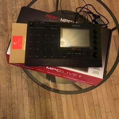 Akai MPC Live II Standalone Sampler / Sequencer 2020 - Present - Black image 2