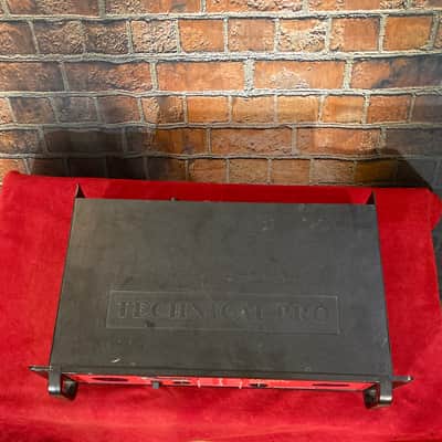 Technical Pro LR-2000 Professional Amp image 5